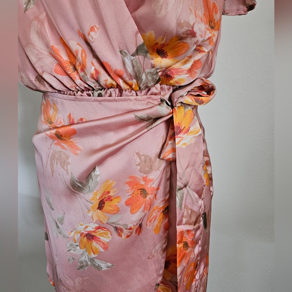 NWT Peach Love Satin Wrap Mini Dress - small - Picture 5 of 9